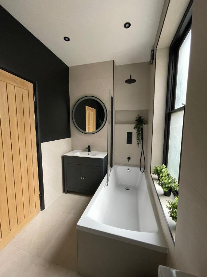 Luxury 2 Bed 1 Bath In Central London By Graceful Apartments Ngoại thất bức ảnh